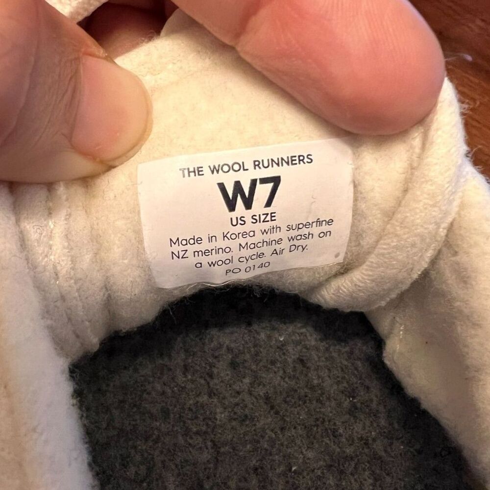 Allbirds NWOB Women’s Wool Runners White Merino Wool Sneakers Korea Made Size 7 - Picture 8 of 8